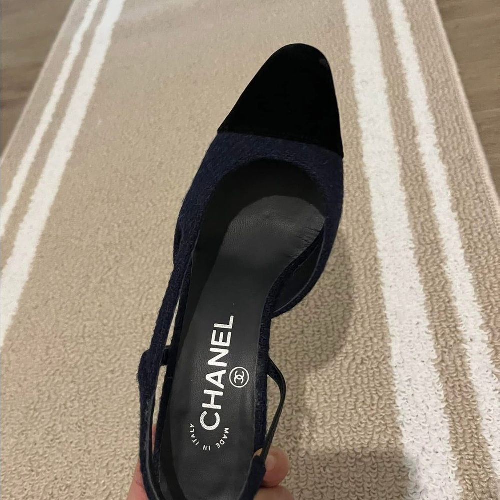 Chanel Tweed Women's Black Slingback Shoes sz 37